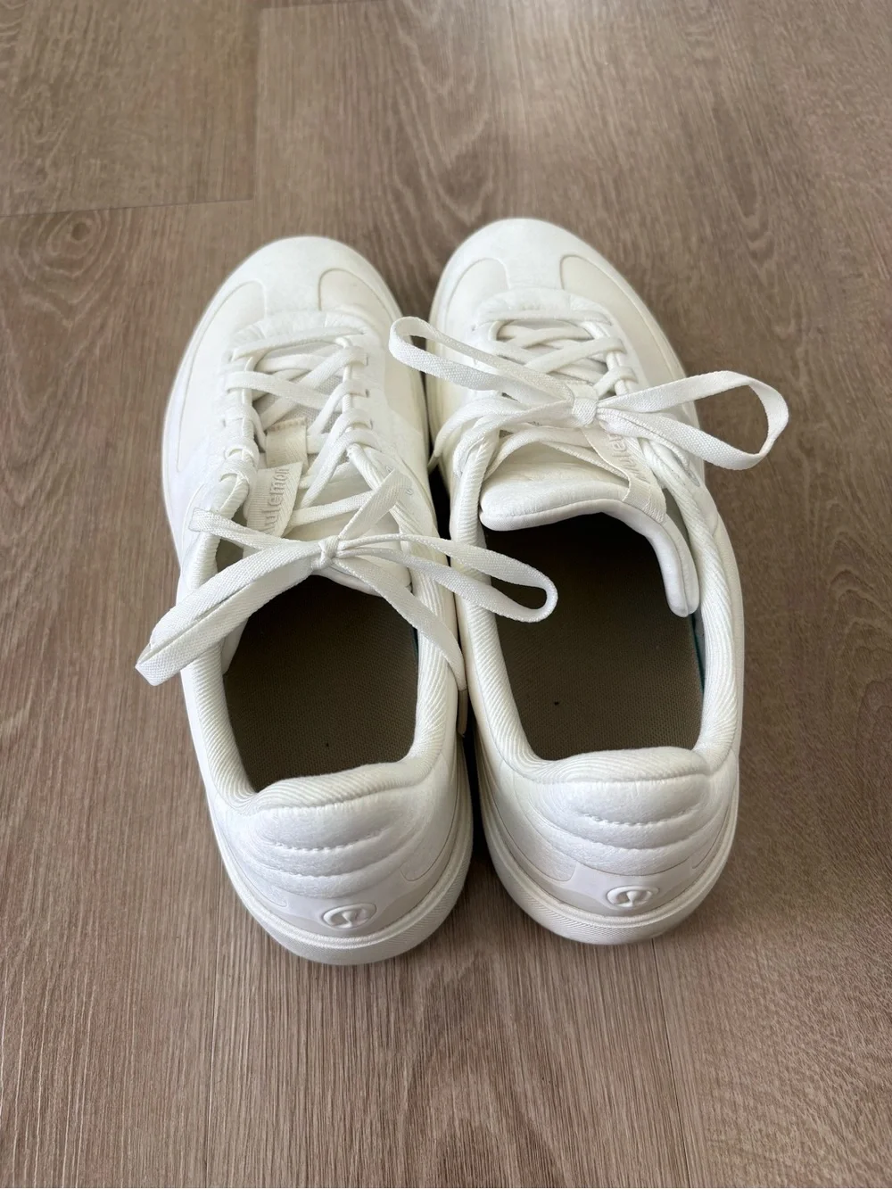 lululemon athletica Men’s White Low-Top Sneakers